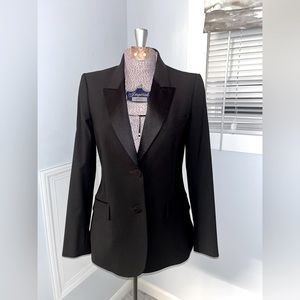 New theory black Jingle tuxedo 2 piece suit size 00